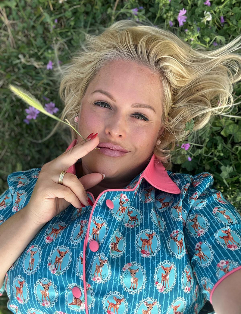 Meike Mueller Shooting Dolly And Dotty13